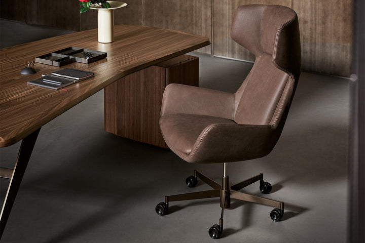 Newton Armchair Bonaldo