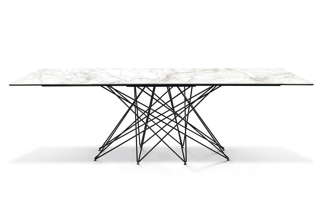 Octa Dining Table Bonaldo