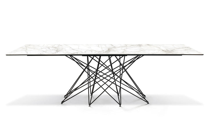 Octa Dining Table Bonaldo