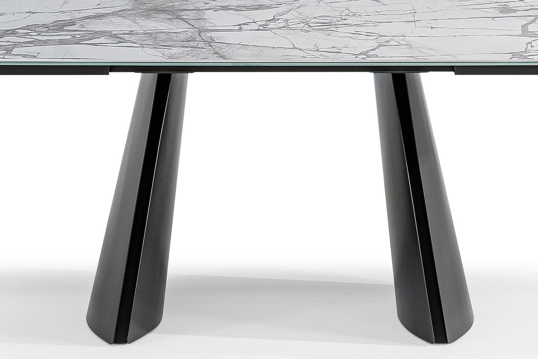 Torii Extension Dining Table Bonaldo