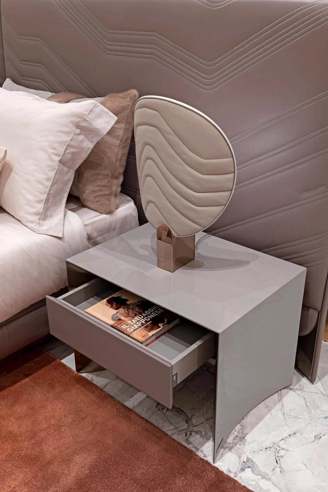 Ca' Foscari Nightstand Nightstands & Dressers Visionnaire
