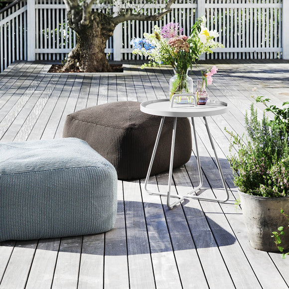 On The Move Indoor/Outdoor Side Table Outdoor Tables Cane-line