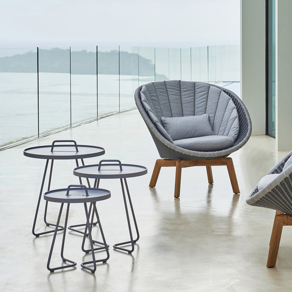 On The Move Indoor/Outdoor Side Table Outdoor Tables Cane-line