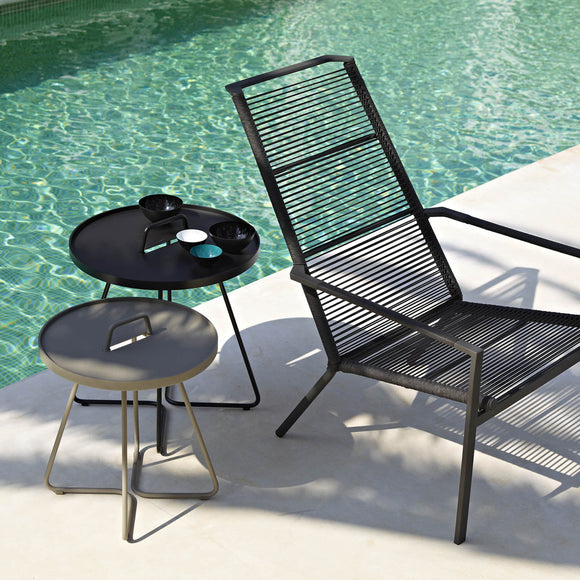On The Move Indoor/Outdoor Side Table Outdoor Tables Cane-line