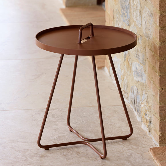 On The Move Indoor/Outdoor Side Table Outdoor Tables Cane-line