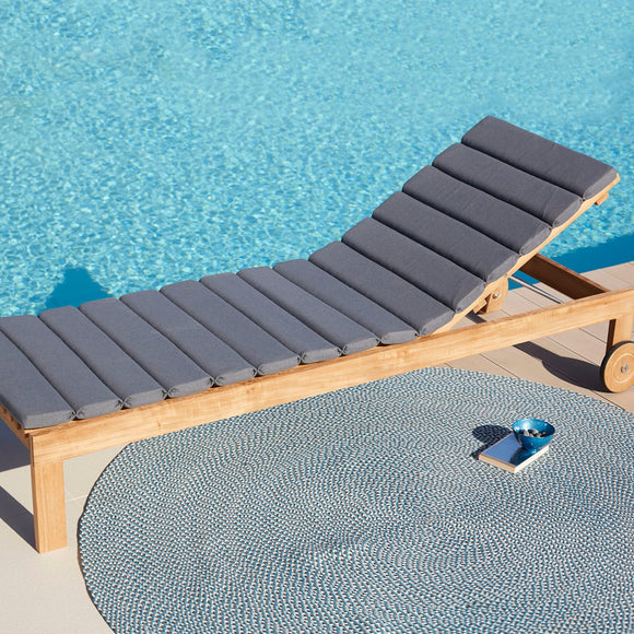 Amaze Outdoor Stackable Sunbed Outdoor Furniture Cane-line
