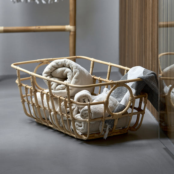 Carry Me Low Basket Decor Cane-line