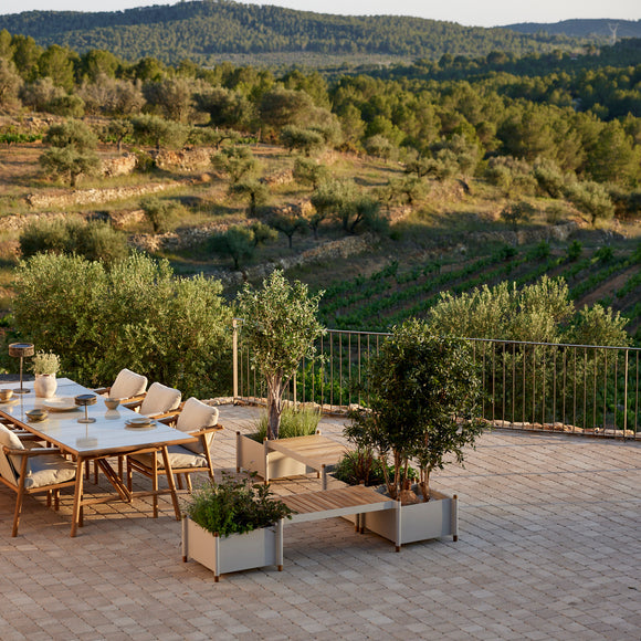 Sticks Outdoor Planter Planters Cane-line