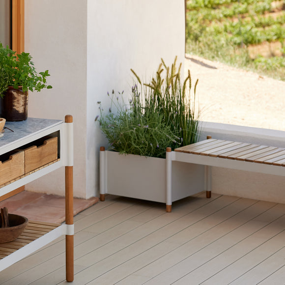 Sticks Outdoor Planter Planters Cane-line