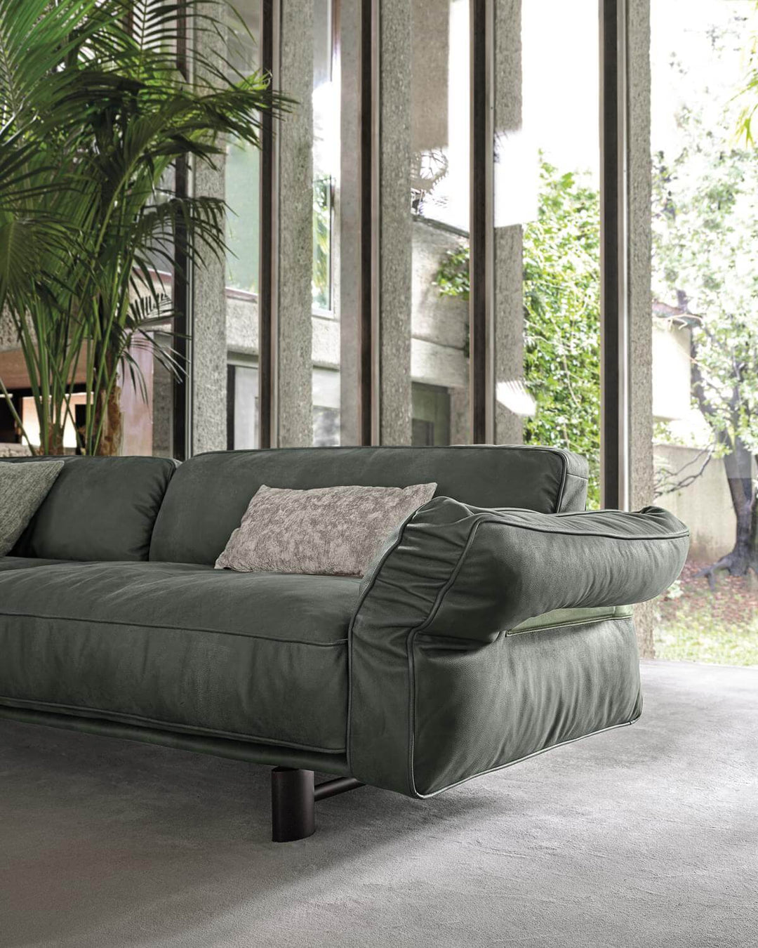 Close to Me Sofa Sofas & Sectionals Arketipo