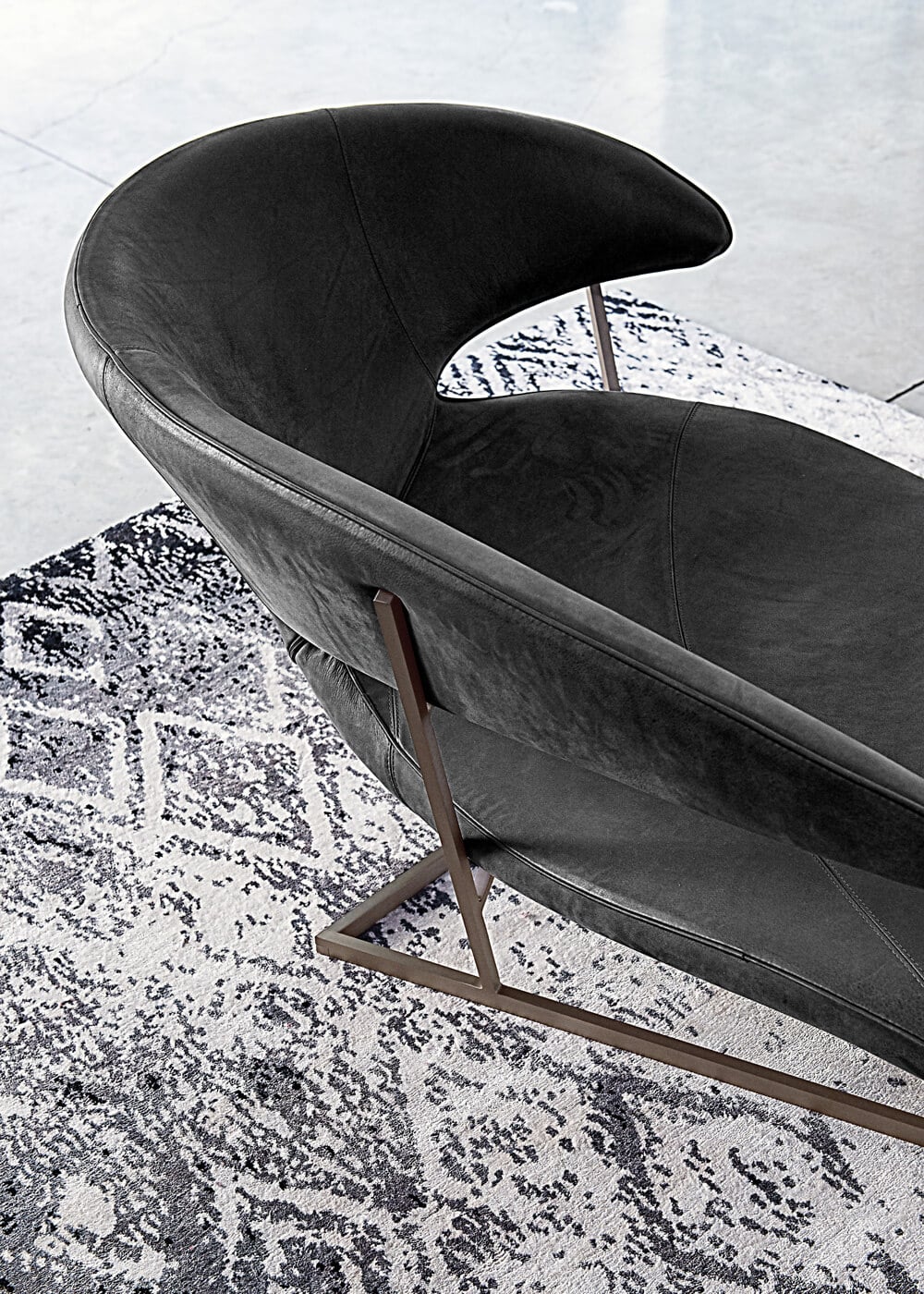 Manta Chaise Lounge Chaise Lounges & Day Beds Arketipo