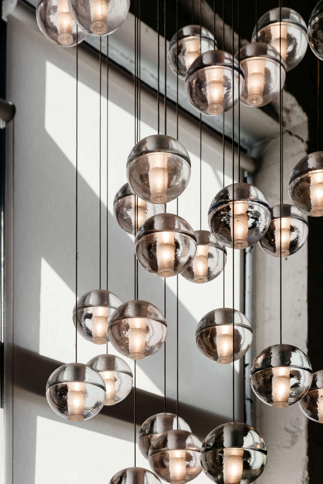 14 Random Suspension Lamp - Medium Chandeliers & Suspension Lamps Bocci