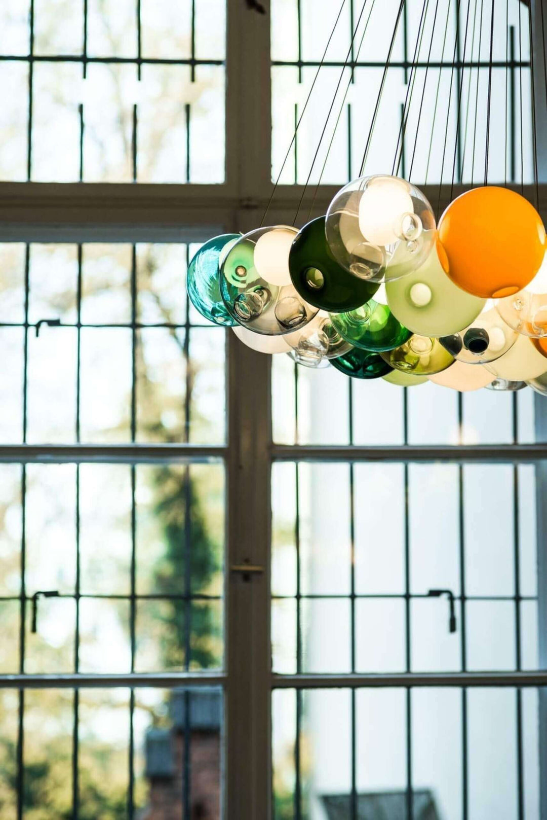 28 Cluster Suspension Lamp - Medium Chandeliers & Suspension Lamps Bocci