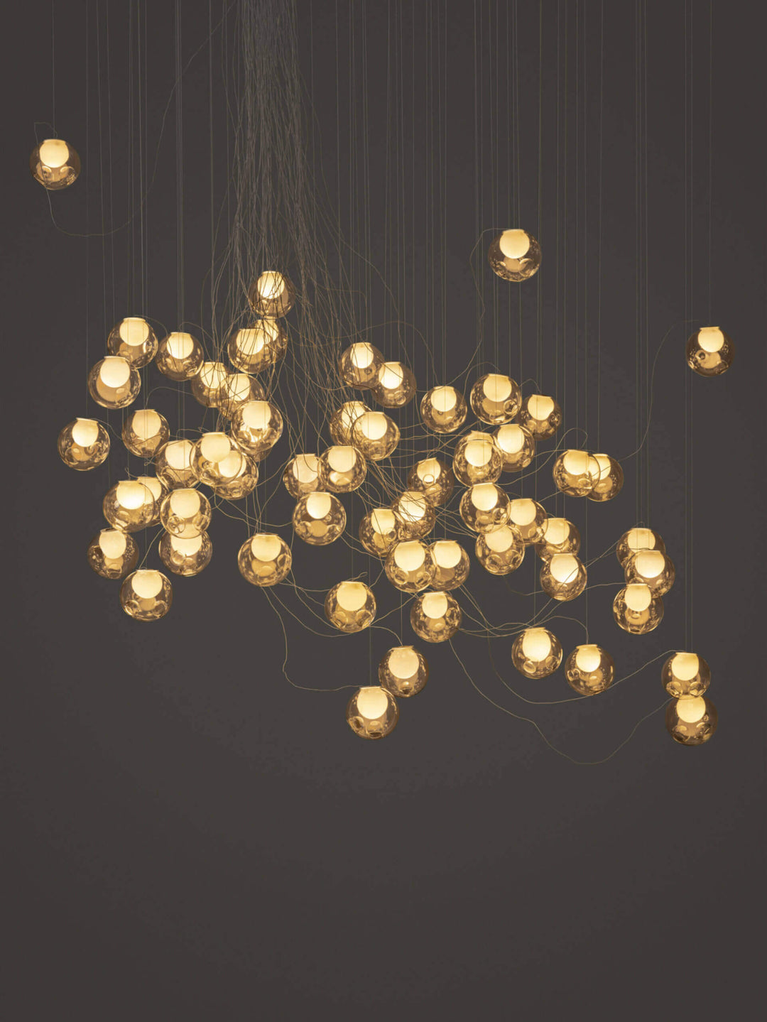 28 Sculptural Cable Suspension Lamp - Large Chandeliers & Suspension Lamps Bocci