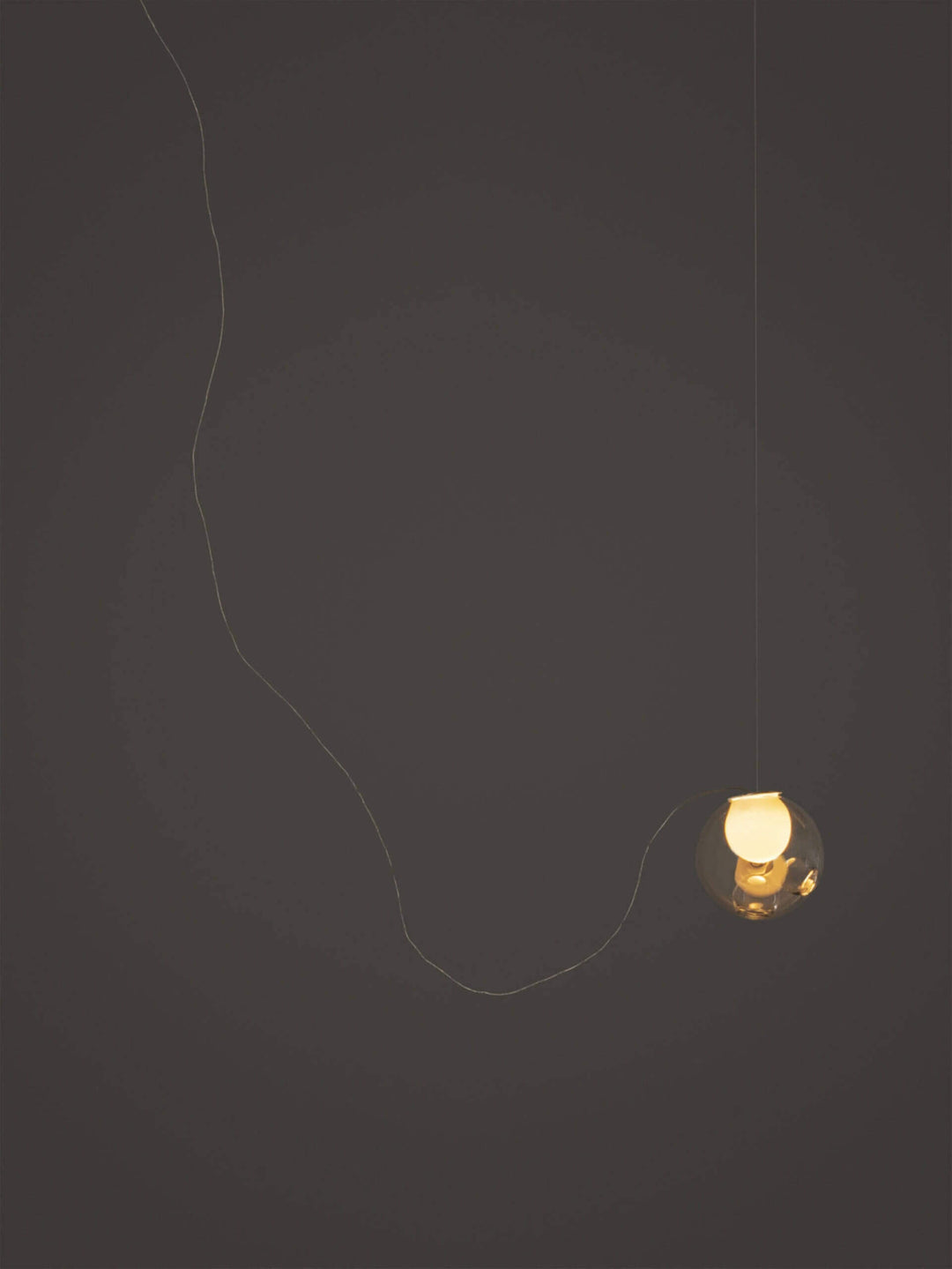 28 Single Sculptural Cable Suspension Lamp Chandeliers & Suspension Lamps Bocci