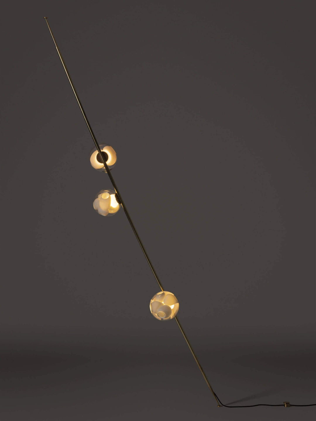 38V Stem Floor to Ceiling Lamp Ceiling Lamps Bocci