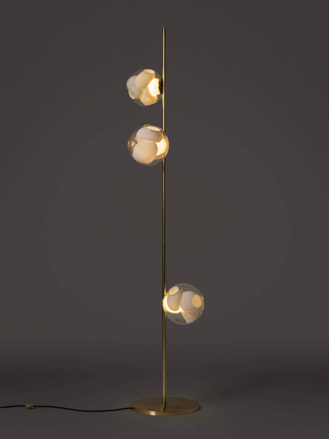 38V Stem Floor Lamp Floor Lamps Bocci