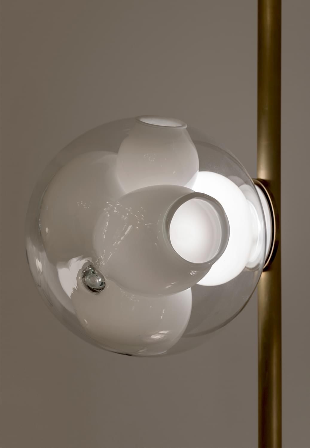 38V Stem Floor Lamp Floor Lamps Bocci