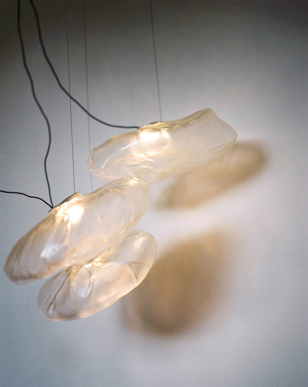 73 Sculptural Cable Suspension Lamp- Small Chandeliers & Suspension Lamps Bocci