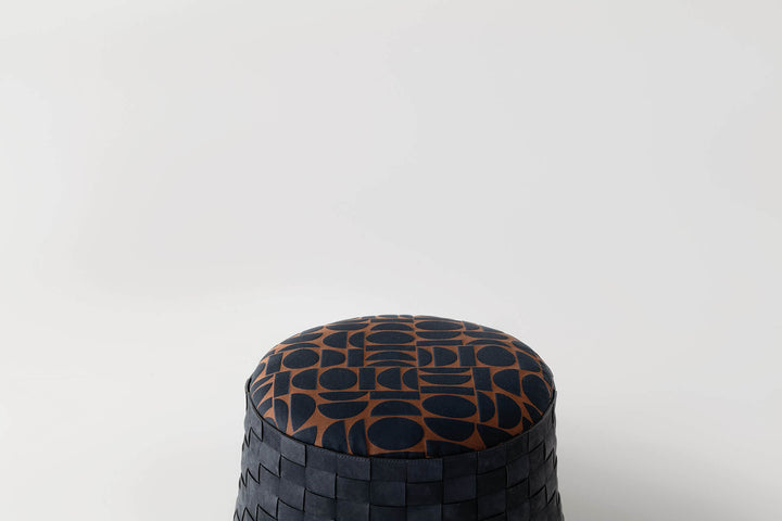 Dama Ottoman by Cierre1972 Ottomans & Benches Cierre