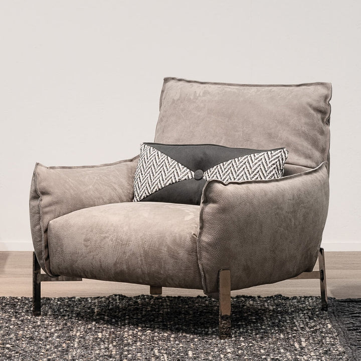 Tulip Lounge Chair by Cierre1972 Lounge Chairs Cierre