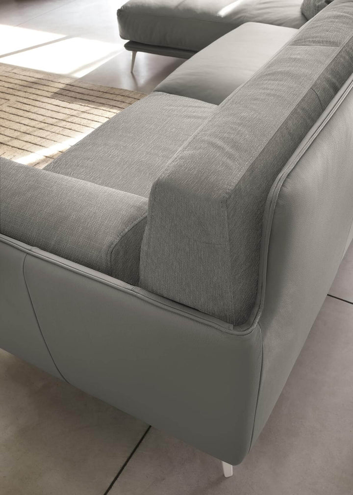 Kris Sectional Sofas & Sectionals Ditre Italia