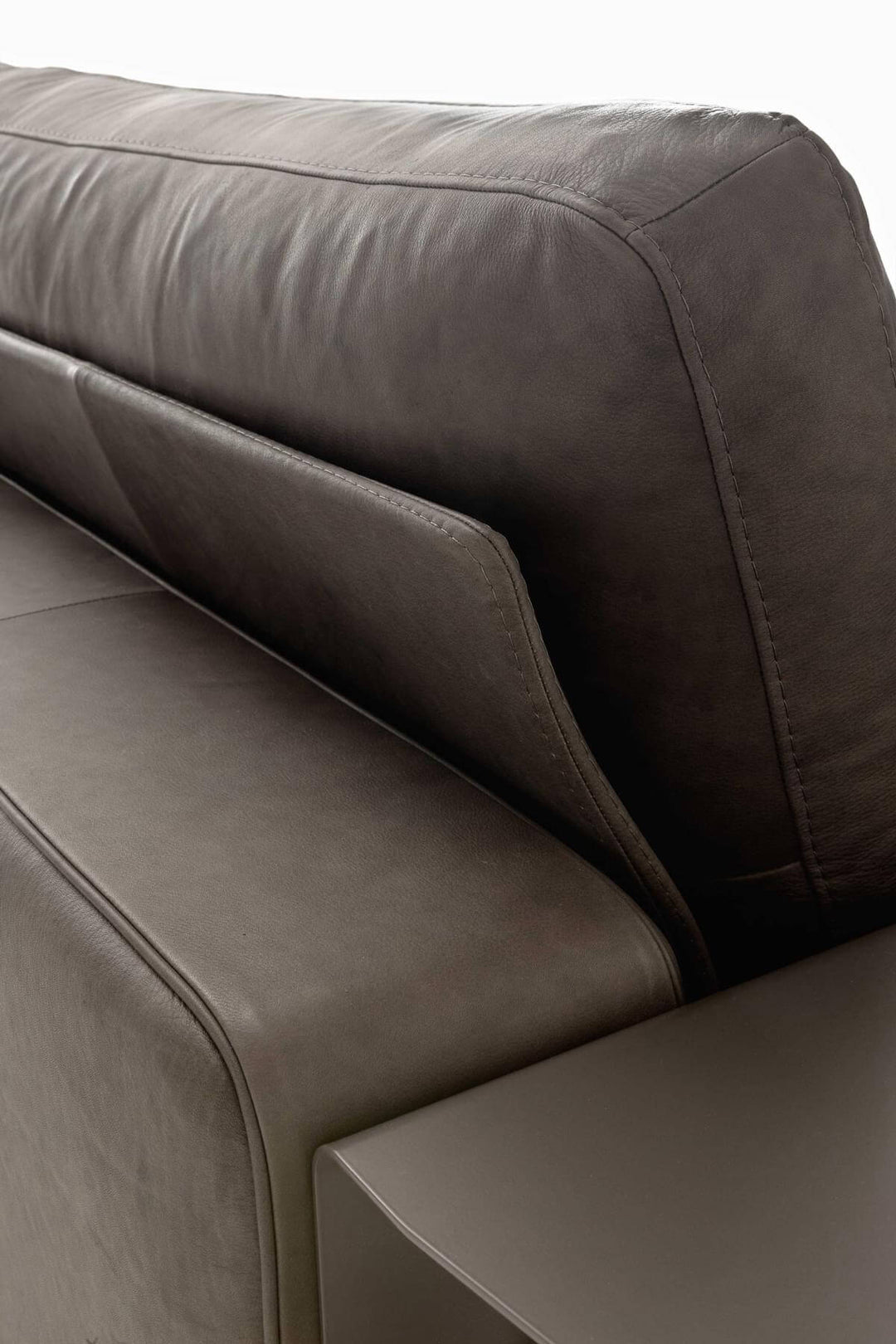 Loman Sofa Sofas & Sectionals Ditre Italia