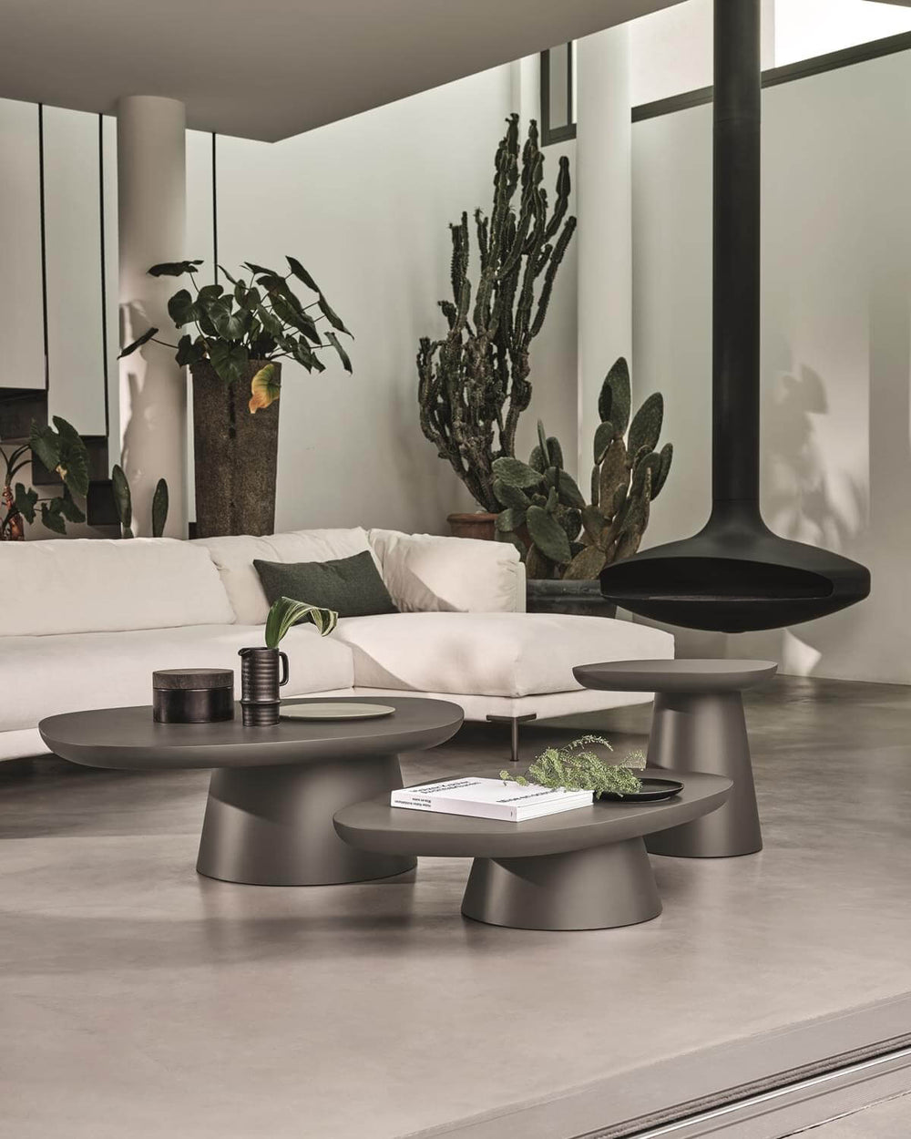 Stone Side &amp; Coffee Table Coffee & Side Tables Ditre Italia