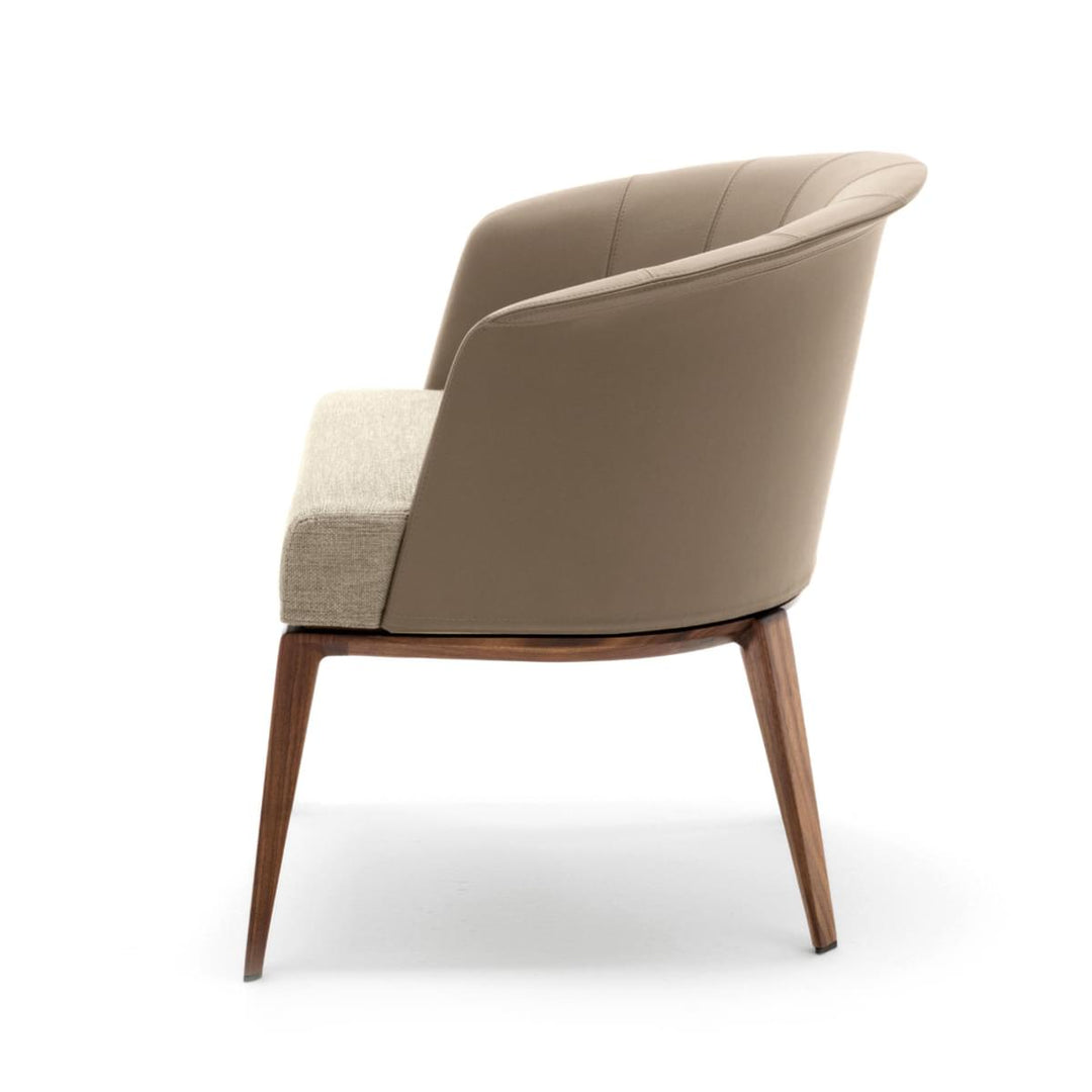 Aura Armchair Chairs & Armchairs Giorgetti