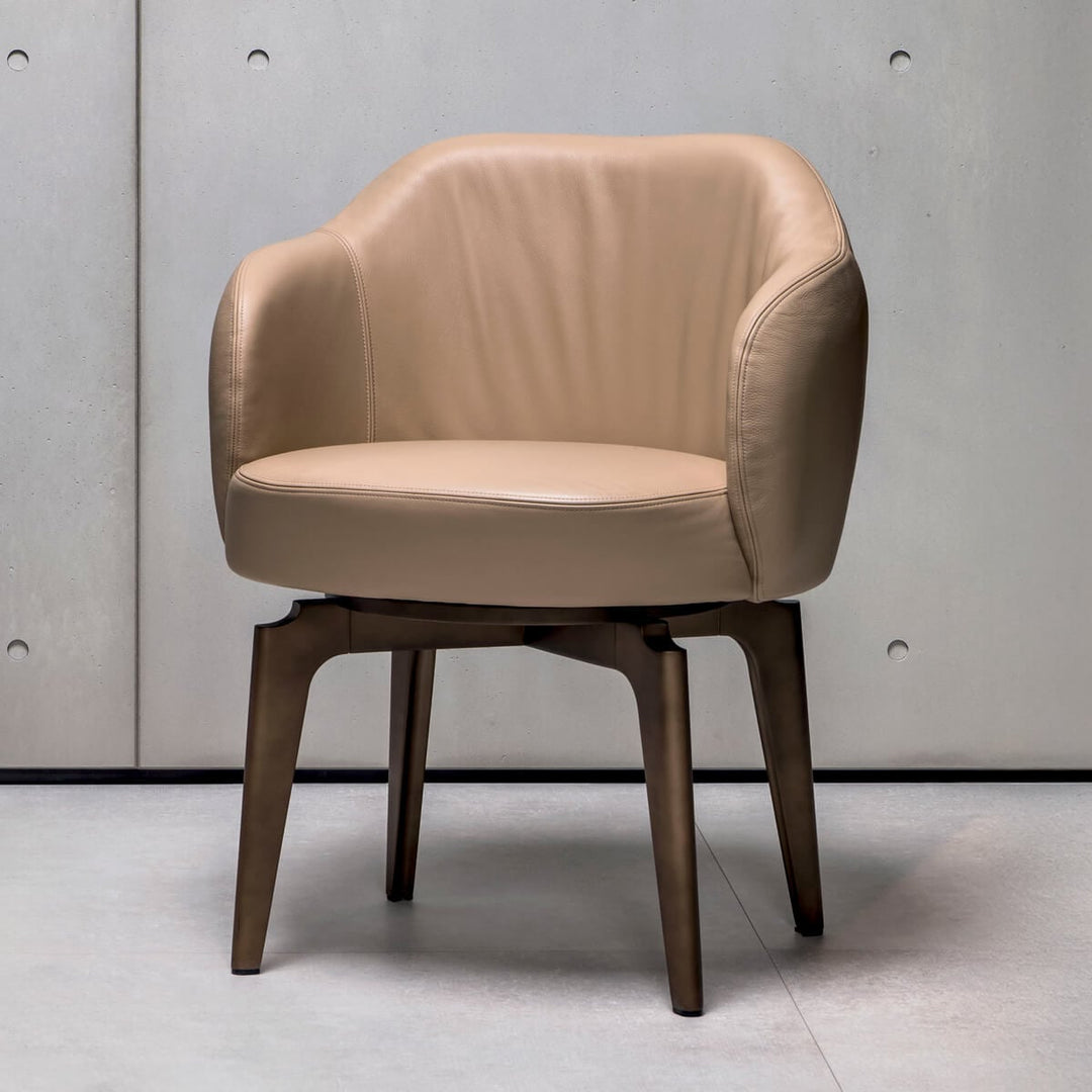 Elisa Armchair Chairs & Armchairs Giorgetti