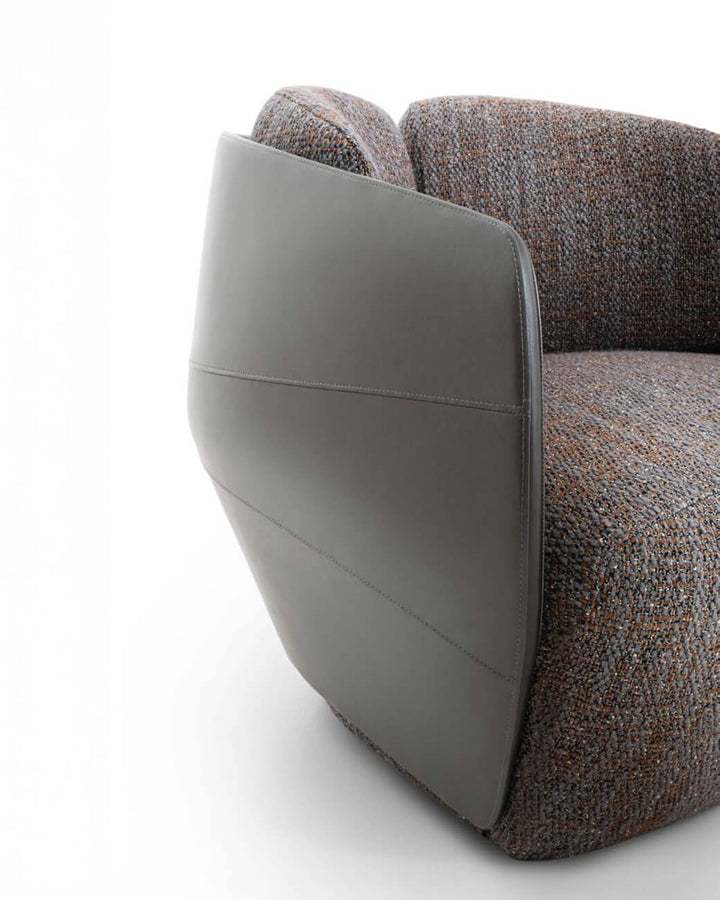 Lorelei Lounge Chair - Maserati Edition Lounge Chairs Giorgetti