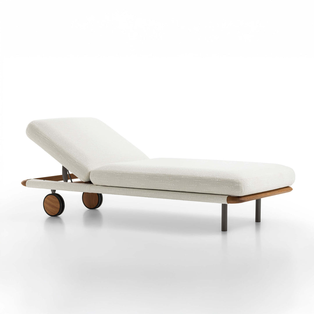 Moorea Lounger Loungers Giorgetti