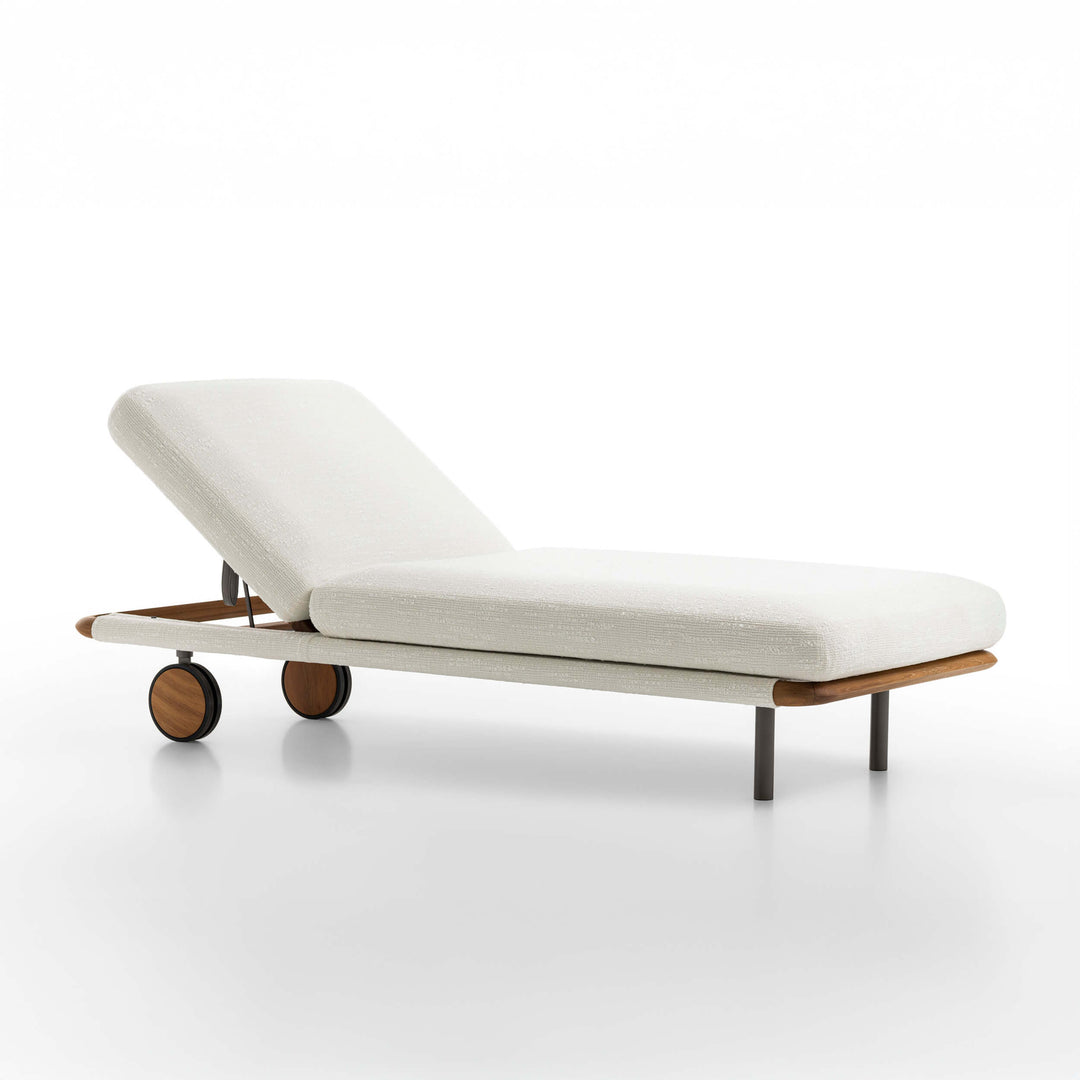 Moorea Lounger Loungers Giorgetti