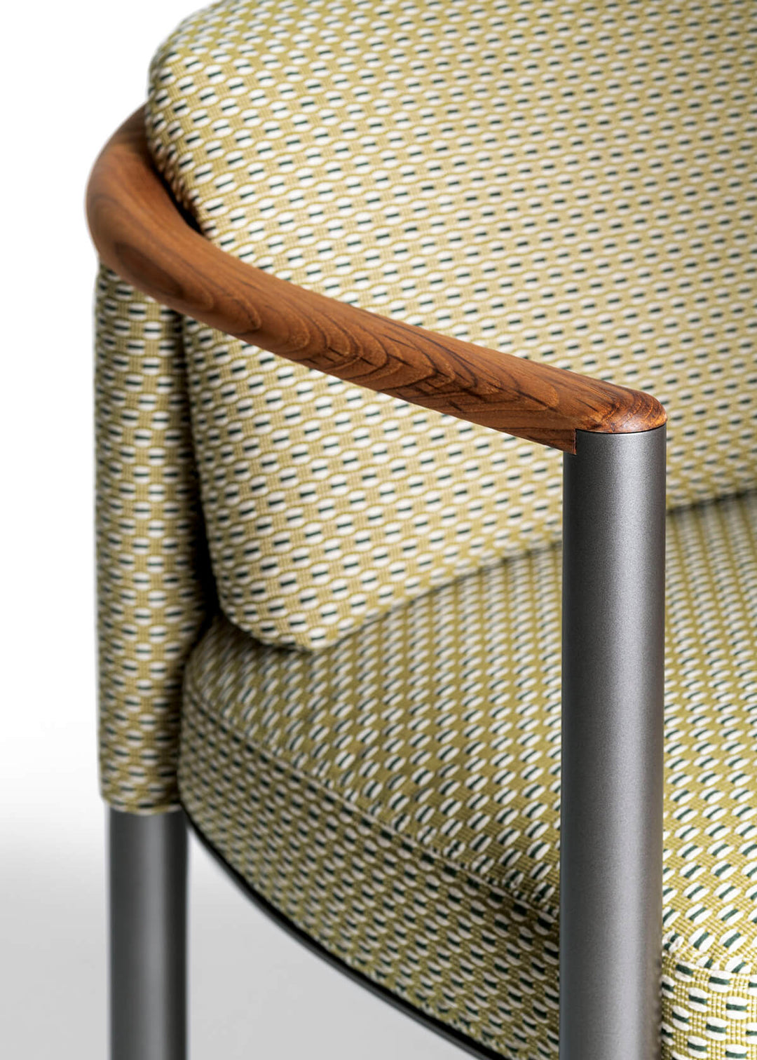 Moorea Armchair Chairs & Armchairs Giorgetti