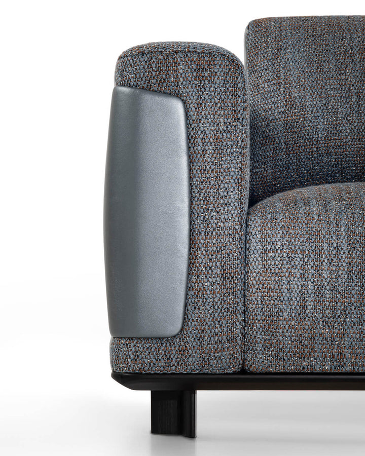 Nereide Sectional - Maserati Edition v2 Sofas & Sectionals Giorgetti