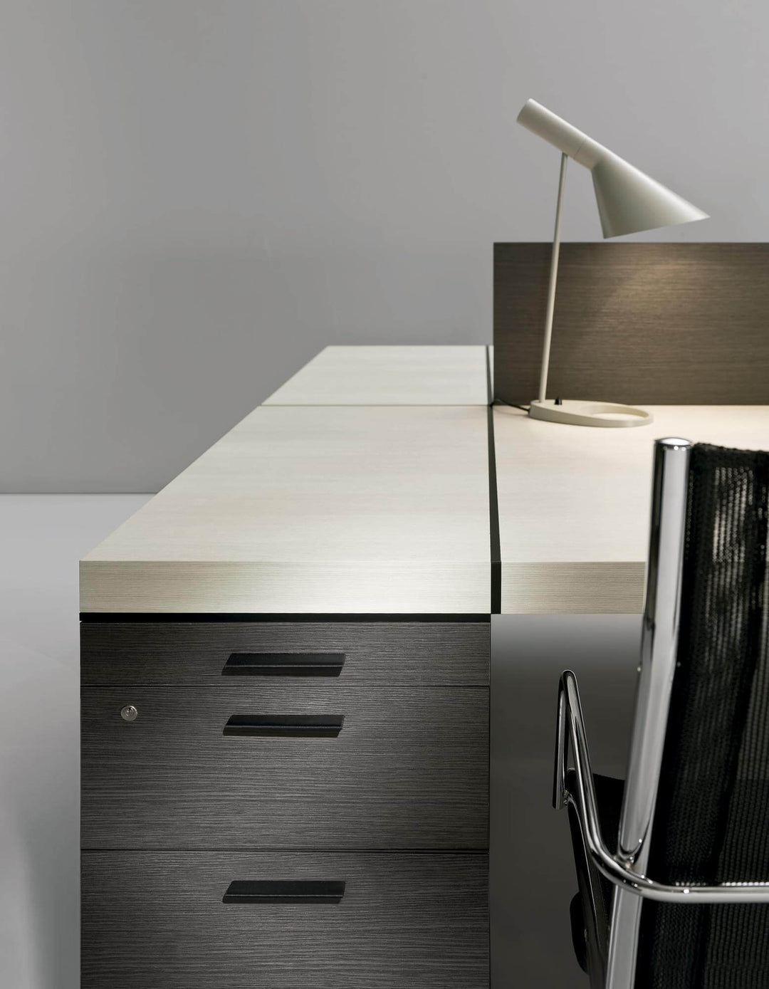Blade Desk I4m Office Desks & Drawers 4 Mariani