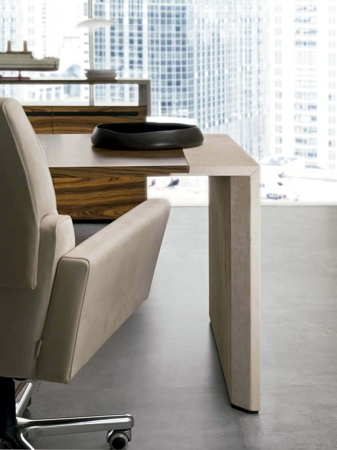 Crossing Desk v2 Office Desks & Drawers 4 Mariani