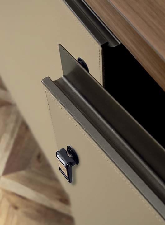 Kefa Desk v3 Office Desks & Drawers 4 Mariani