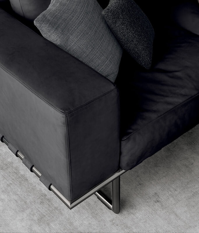 Kristall Sofa Sofas & Sectionals 4 Mariani