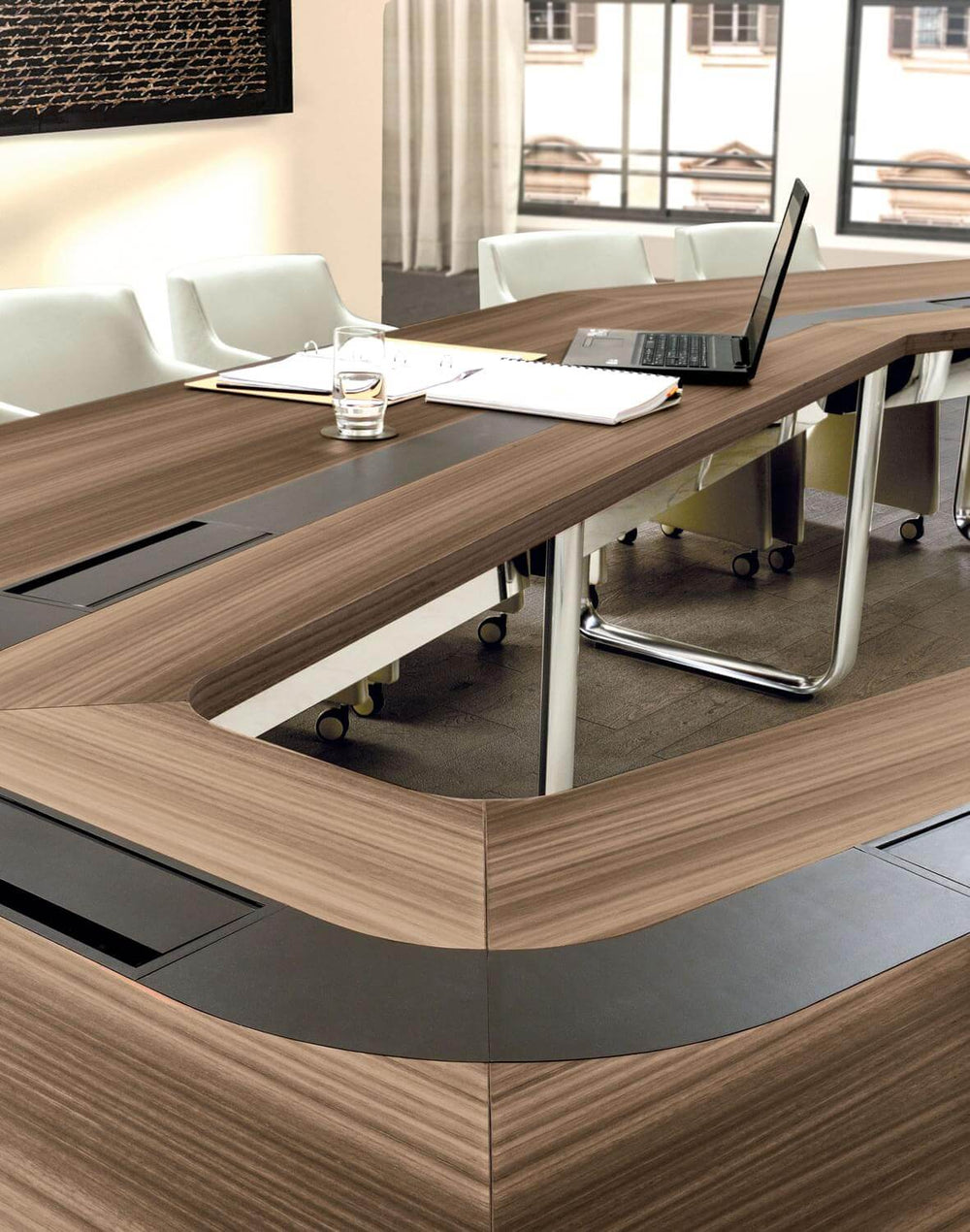 Leader Conference Table Conference Tables 4 Mariani