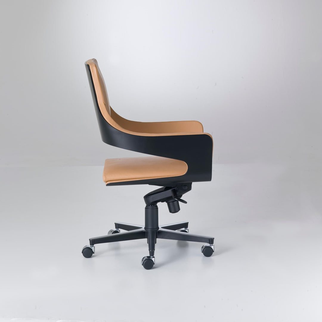 Silhouette Armchair v1 Office Chairs & Armchairs 4 Mariani