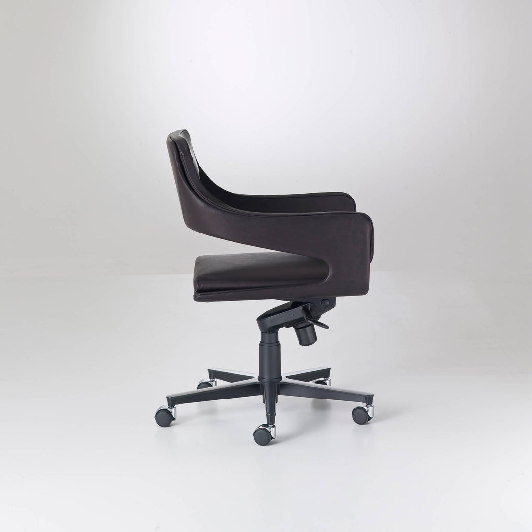 Silhouette Armchair v1 Office Chairs & Armchairs 4 Mariani