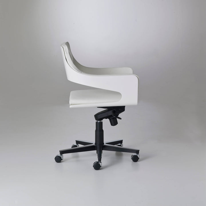 Silhouette Armchair v1 Office Chairs & Armchairs 4 Mariani