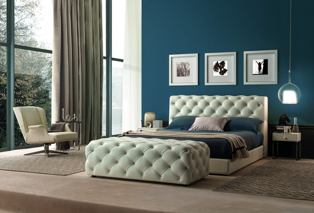 Tudor Bench &amp; Ottoman Ottomans & Benches 4 Mariani