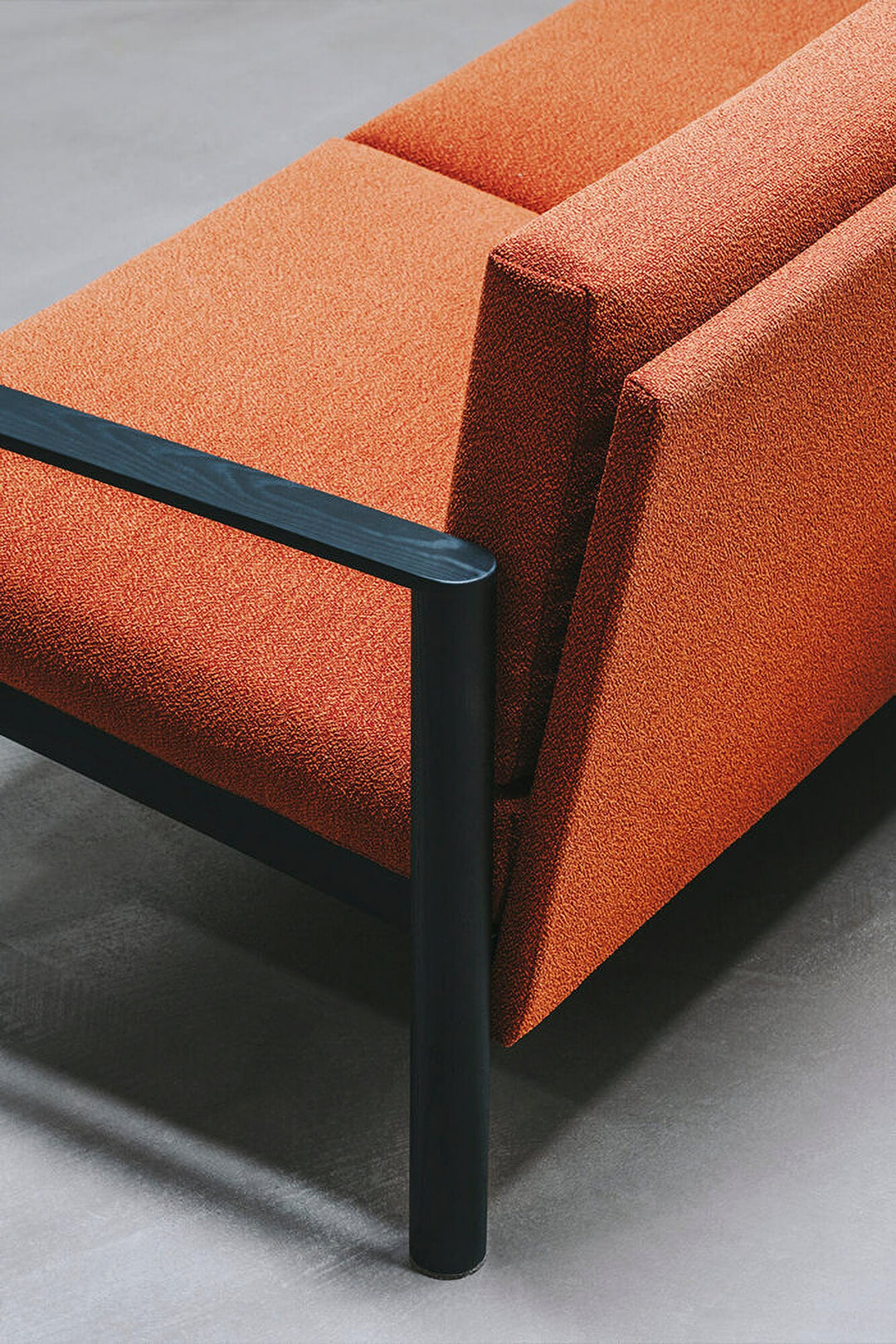 10:30 Sofa by Lapalma