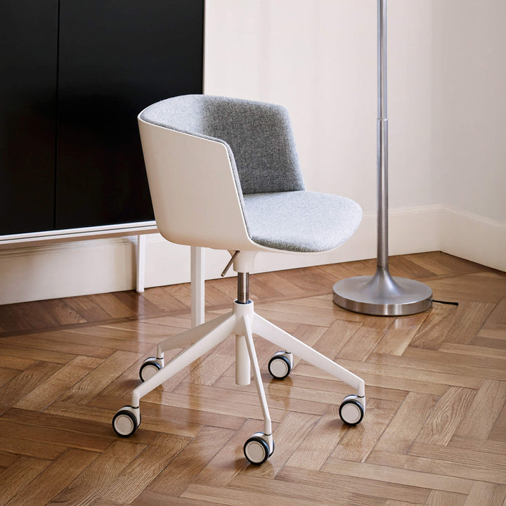 Cut Office Armchair by Lapalma Office Chairs & Armchairs La Palma