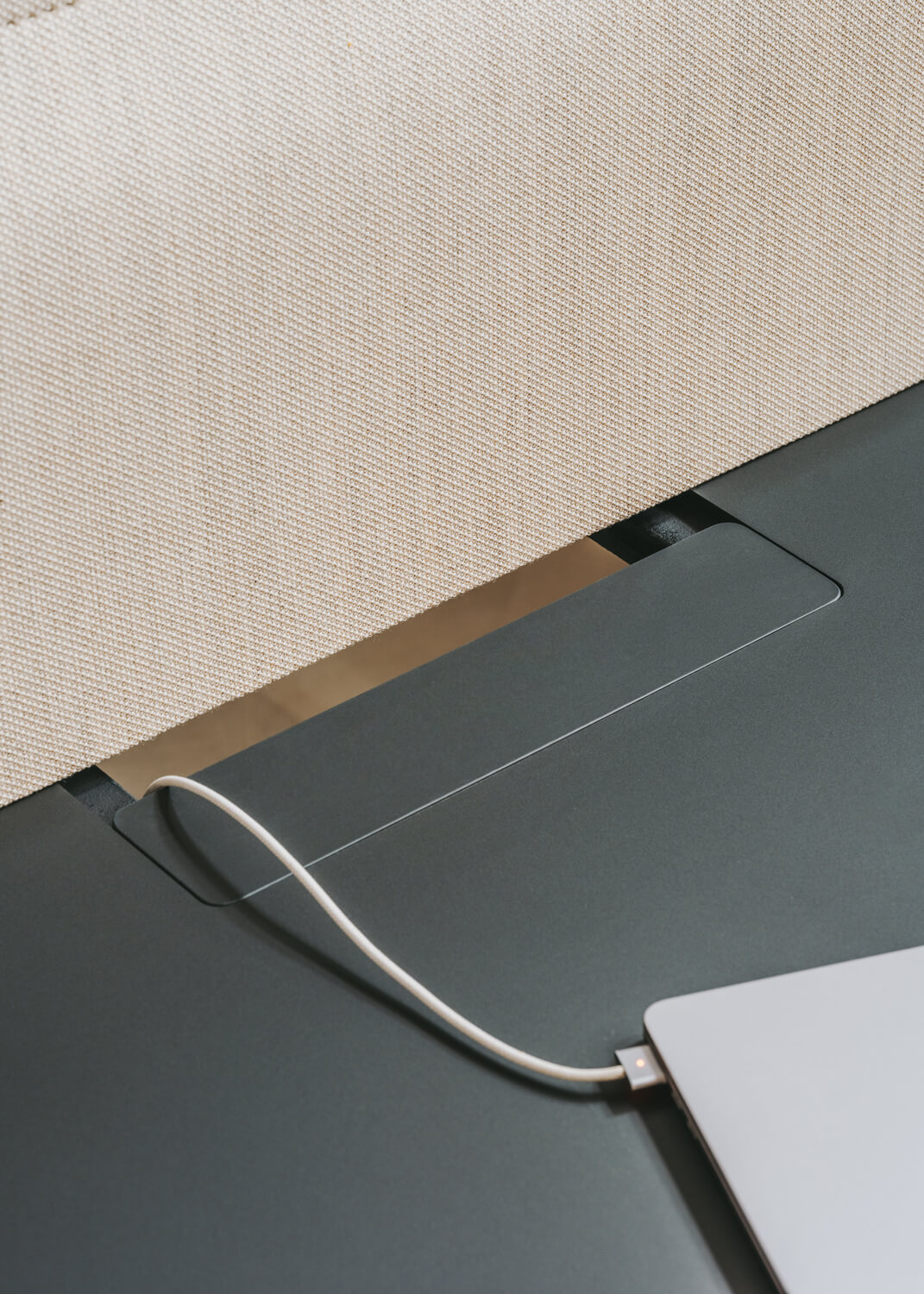 Ori Workstation by Lapalma v1 Office Desks & Drawers La Palma