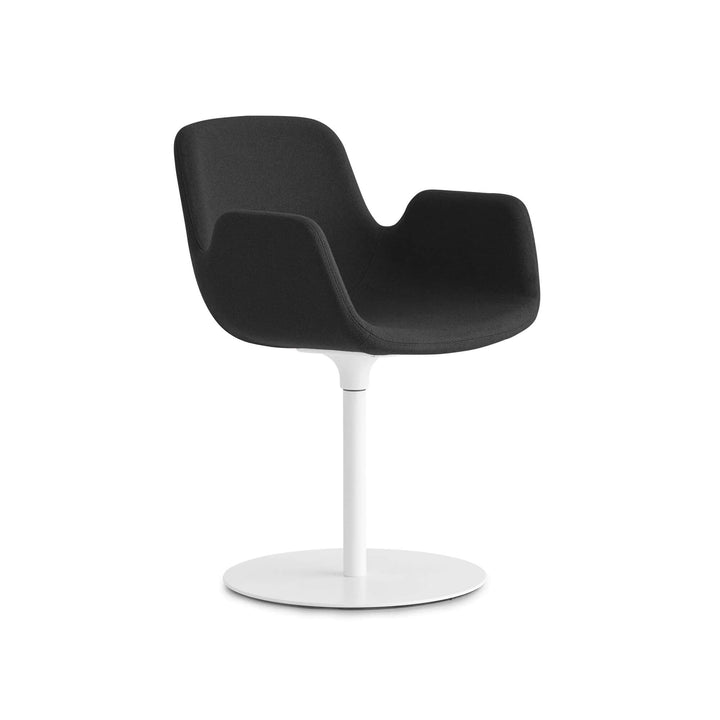 Cas Lp Pass Armchair 02