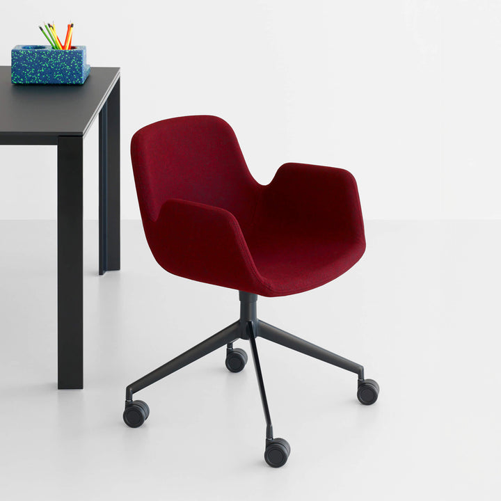 Pass Office Armchair by Lapalma Office Chairs & Armchairs La Palma