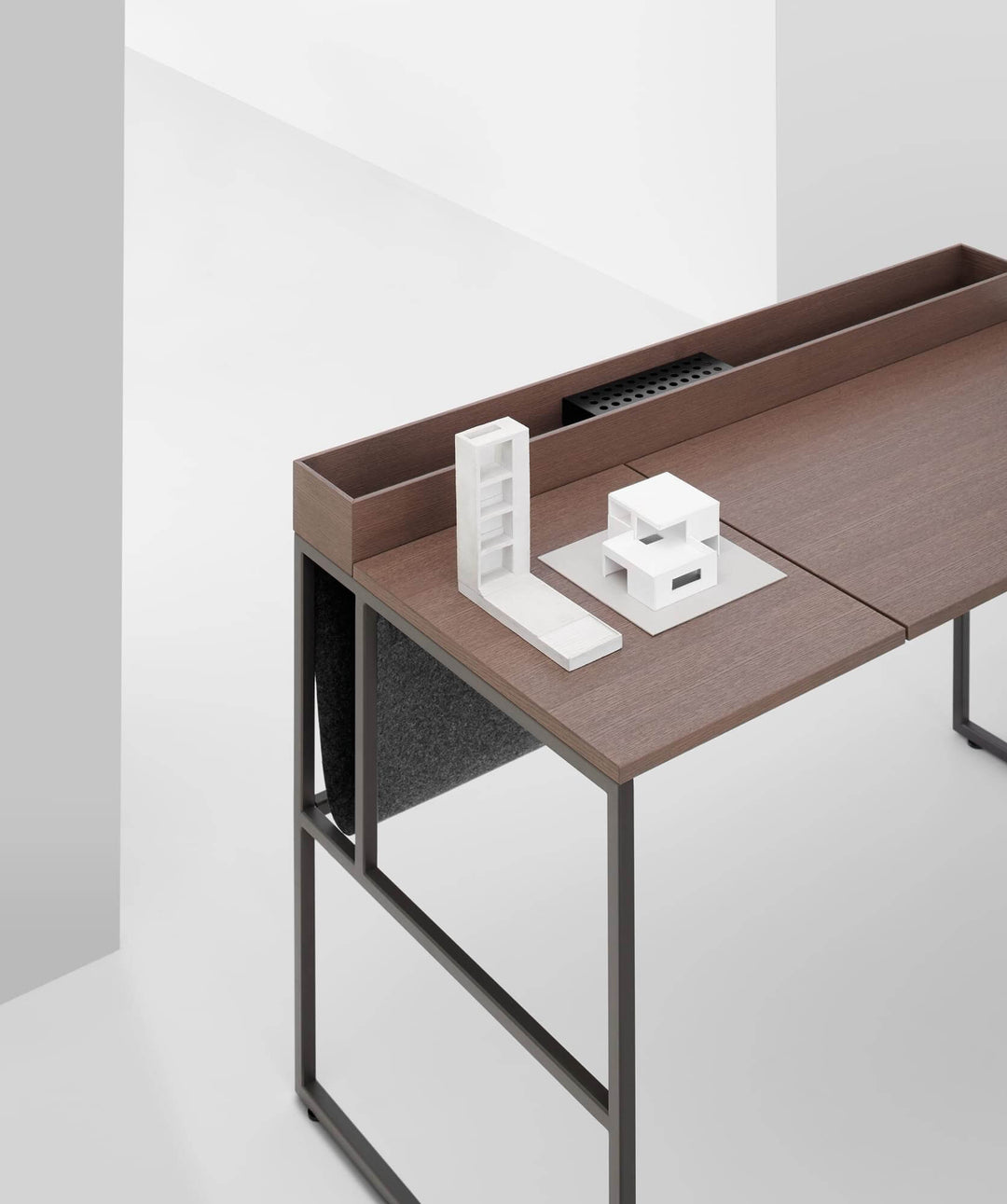 20.Venti Home Desk Home Desks & Drawers MDF Italia